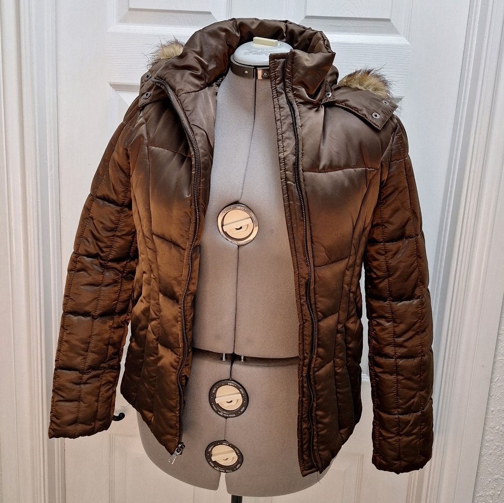 Chill Couture Women's Brown Puffer Full Zipper Jacket Size:Small